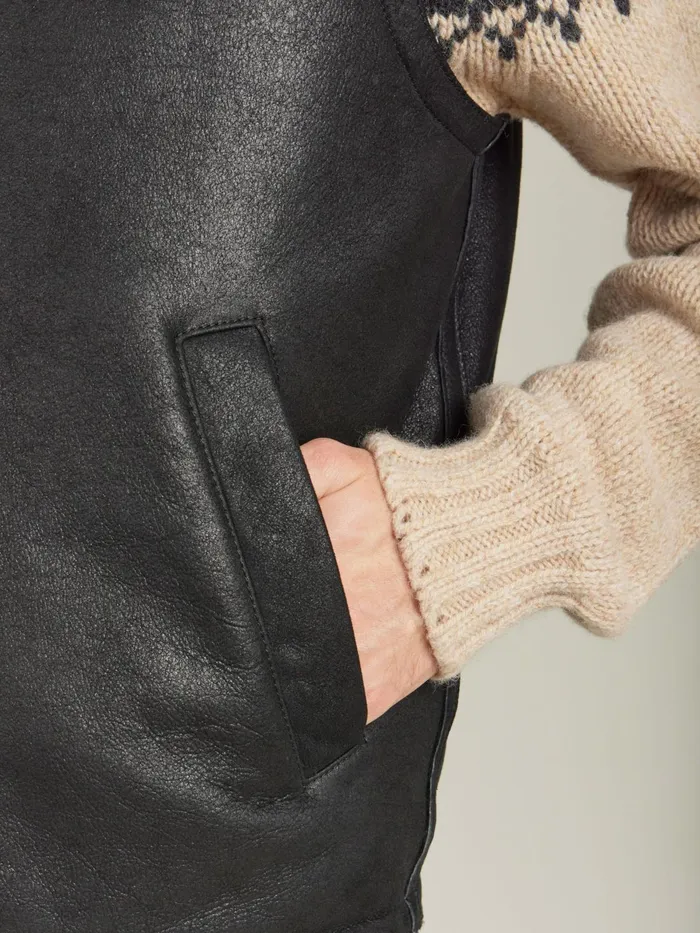 Agns B Jackets and Coats Men Black Shearling Leather Waistcoat