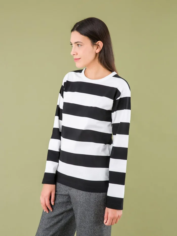Agns B Tshirts and Tank Tops Women Black Wide Striped Cool Tshirt