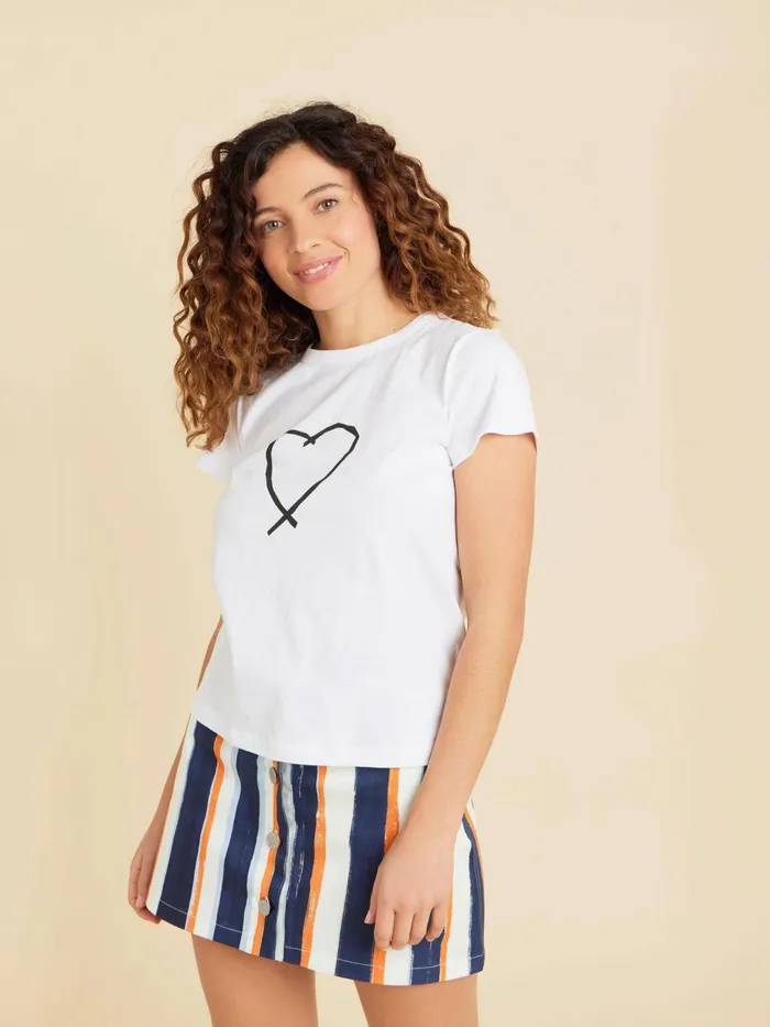 Agns B Tshirts and Tank Tops Women White Sarajevo Heart Brando Tshirt