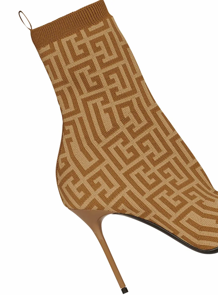 Balmain High Heels Womens Bicolor Stretch Knit Skye Ankle Boots With Balmain Monogram Beige Balmain High Heels Womens Bicolor Stretch Knit Skye Ankle Boots With Balmain Monogram Beige