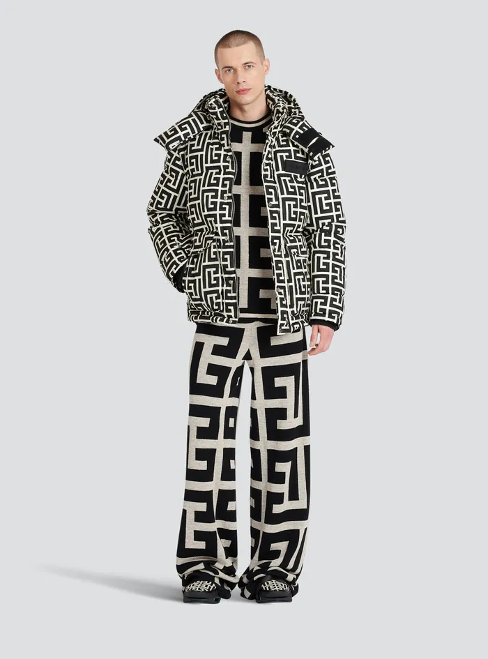 Balmain Knitwear Mens Wool Sweater With Maxi Balmain Monogram Black Balmain Knitwear Mens Wool Sweater With Maxi Balmain Monogram Black
