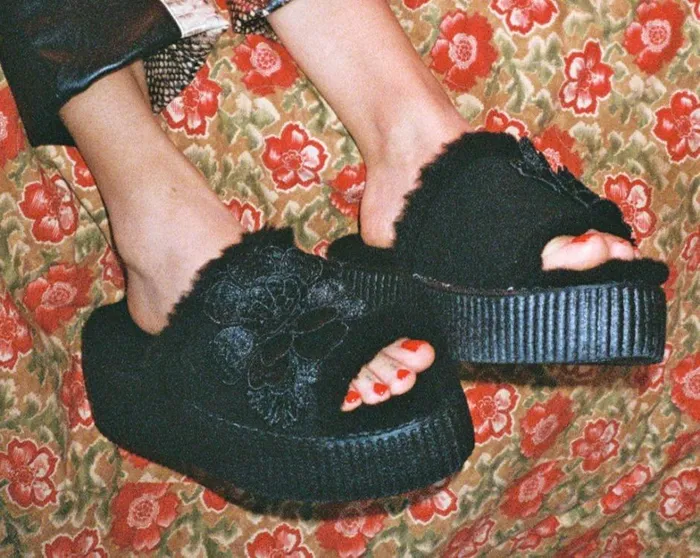 Black Wool Flower Slide Women TUK Shoes Platforms Black Wool Flower Slide Women TUK Shoes Platforms