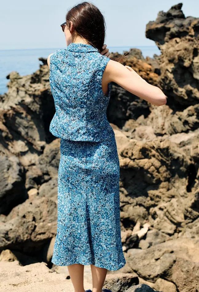 Ciao Lucia Siboney Blue Printed Sleeveless Satin Top Women Sleeveless Tops