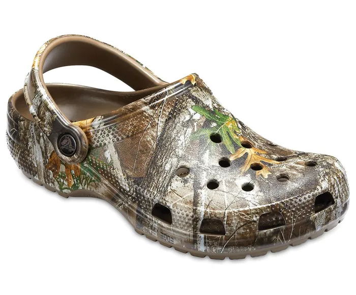 Crocs Clogs Womens Classic Realtree Edge Clog Walnut Online
