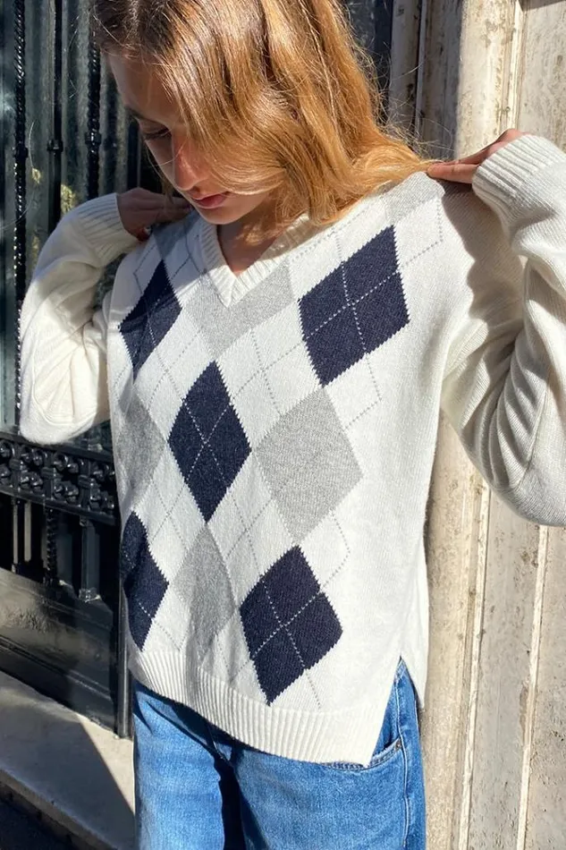Diamond Slits Sweater Women Subdued Sweaters