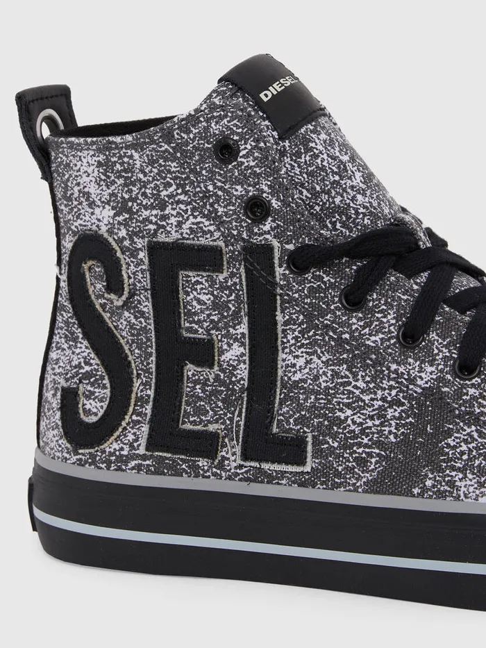 Diesel Sneakers Mens SASTICO MCE BlackWhite Gift 4 You