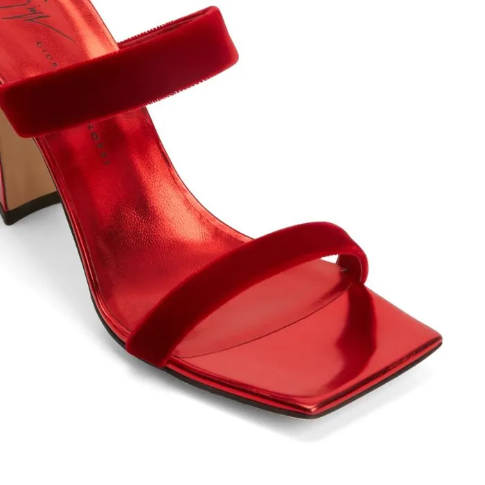 Flaminia Red Women Giuseppe Zanotti Sandals