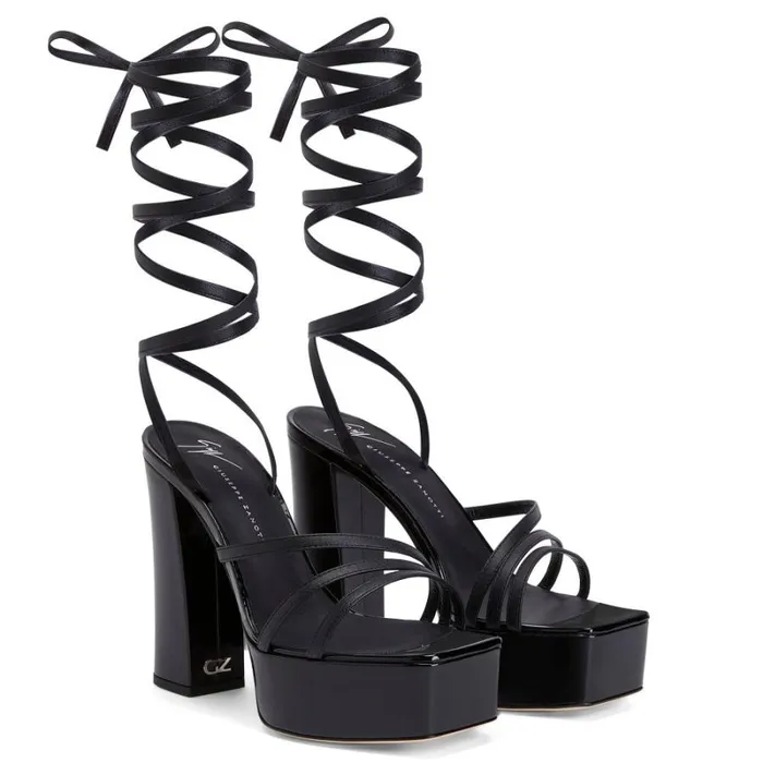 Flavienne Black Women Giuseppe Zanotti Sandals