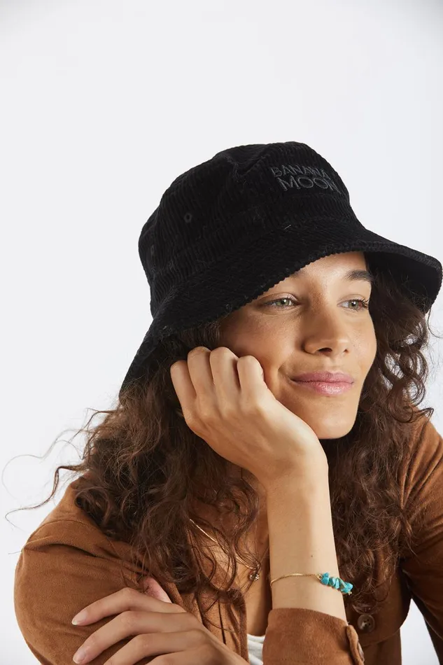 Hat Black 8211 JOCABEL FEDELINA Black Women Banana Moon Beanies and Hats
