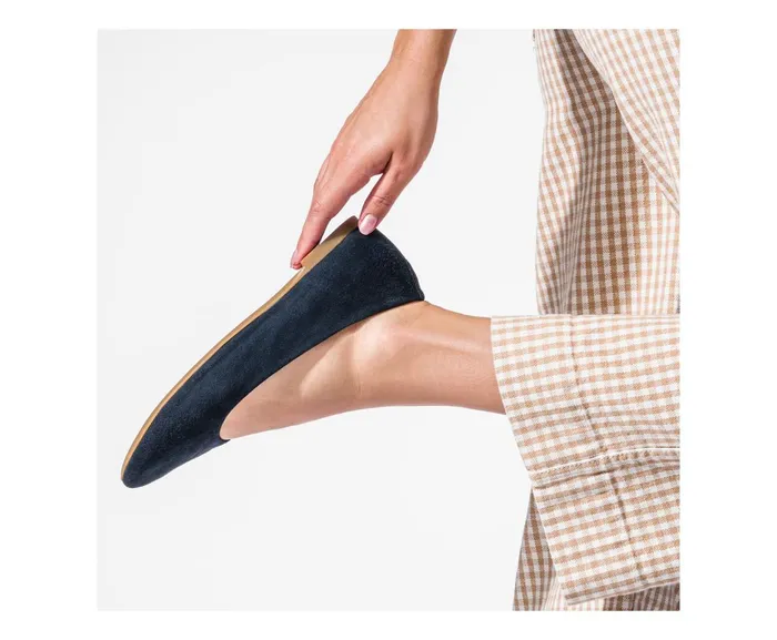 Hush Puppies Flats and SlipOns Kendal Ballet Perfect Fit Navy Suede 8211 Women Hush Puppies Flats and SlipOns Kendal Ballet Perfect Fit Navy Suede 8211 Women
