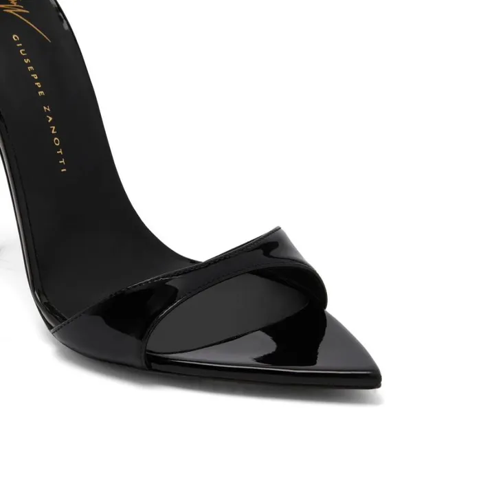 Intriigo Chain Black Women Giuseppe Zanotti Sandals