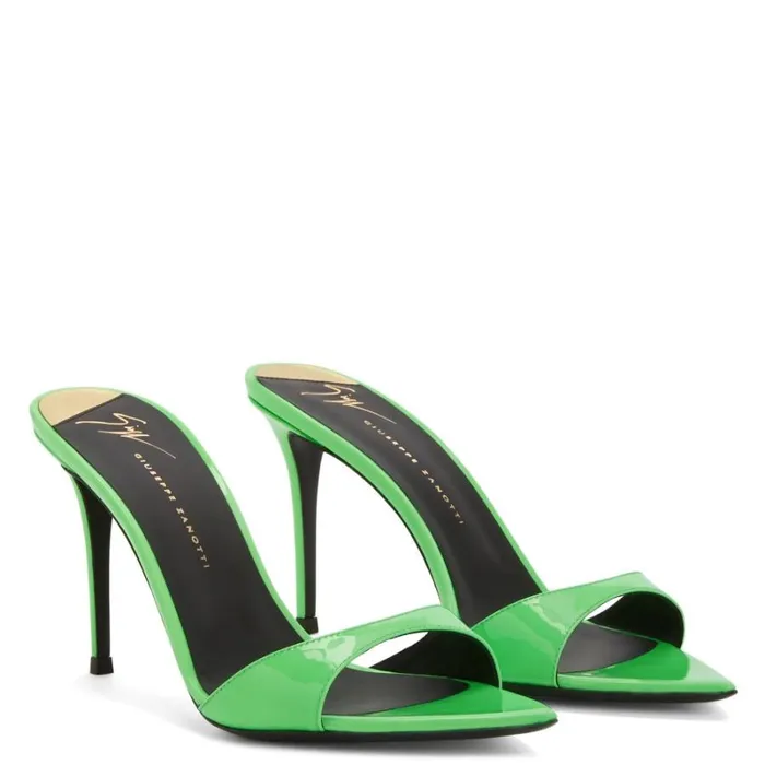 Intriigo Green Women Giuseppe Zanotti Sandals