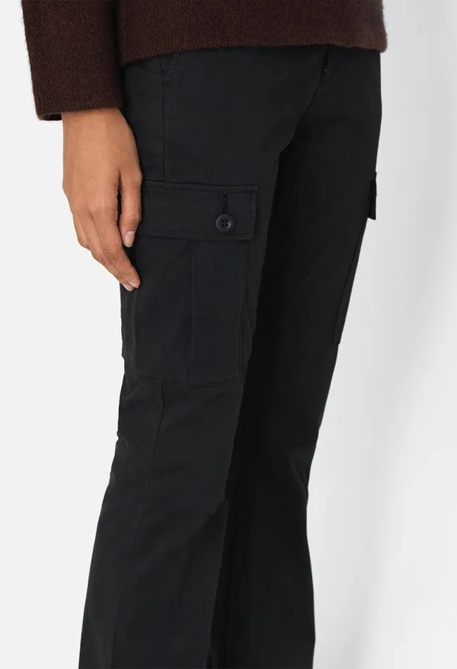 John Elliott Bottoms Low Rise Boot Cut Cargo Black 8211 Women John Elliott Bottoms Low Rise Boot Cut Cargo Black 8211 Women