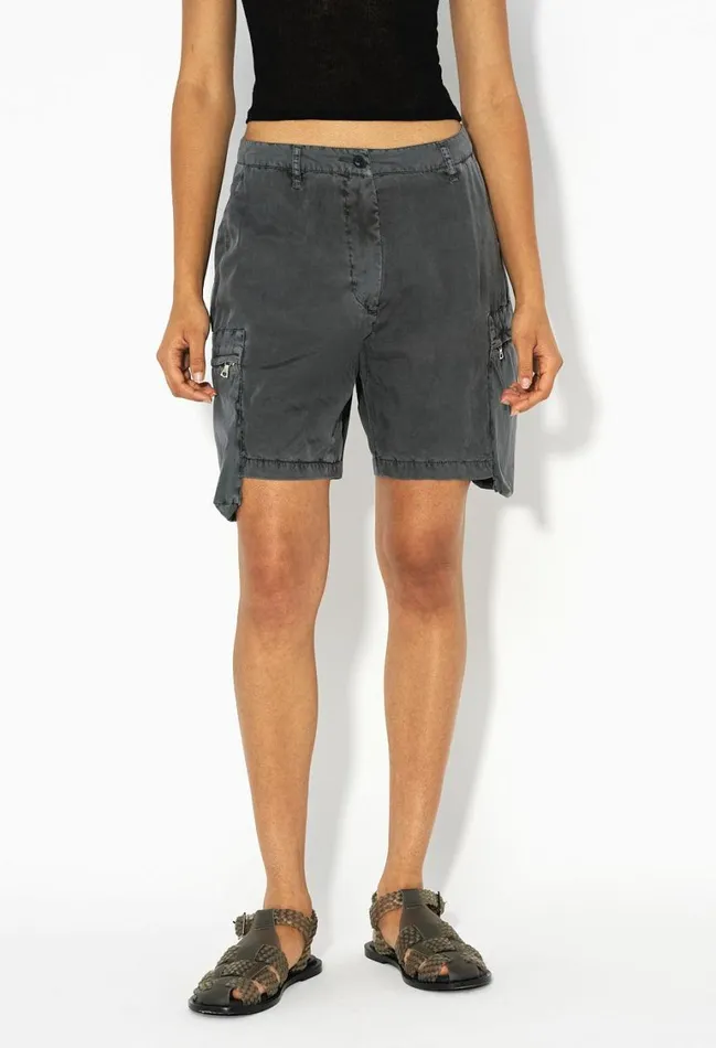 John Elliott Bottoms Paneled Utility Short Washed Black 8211 Women John Elliott Bottoms Paneled Utility Short Washed Black 8211 Women