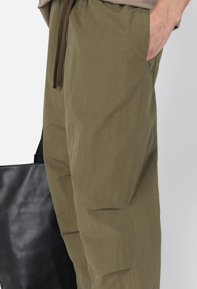 John Elliott Pants Himalayan Parachute Pants Olive 8211 Men John Elliott Pants Himalayan Parachute Pants Olive 8211 Men