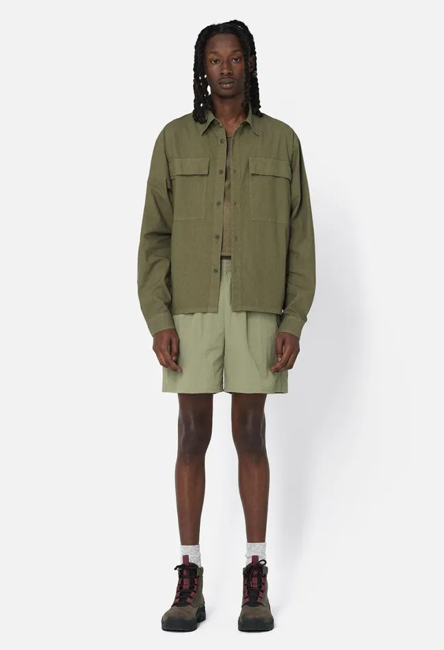 John Elliott Shorts Himalayan Shorts Sage 8211 Men John Elliott Shorts Himalayan Shorts Sage 8211 Men