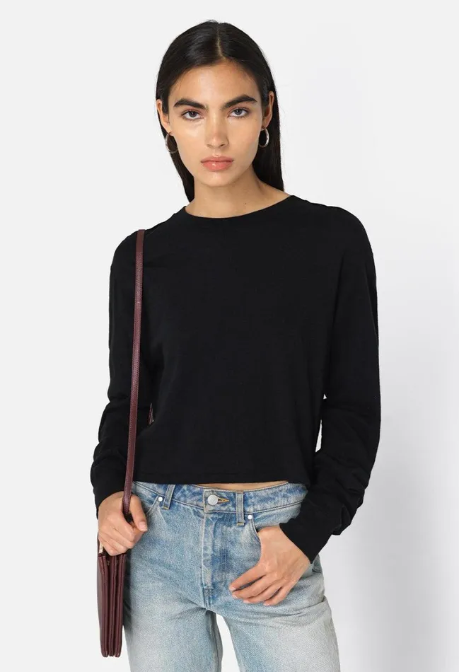 John Elliott Tops Jersey Ls Cropped Tee Black 8211 Women John Elliott Tops Jersey Ls Cropped Tee Black 8211 Women