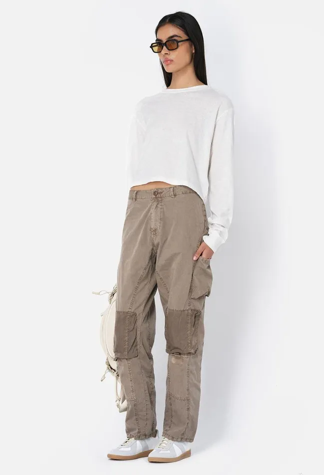 John Elliott Tops Jersey Ls Cropped Tee Chalk 8211 Women John Elliott Tops Jersey Ls Cropped Tee Chalk 8211 Women