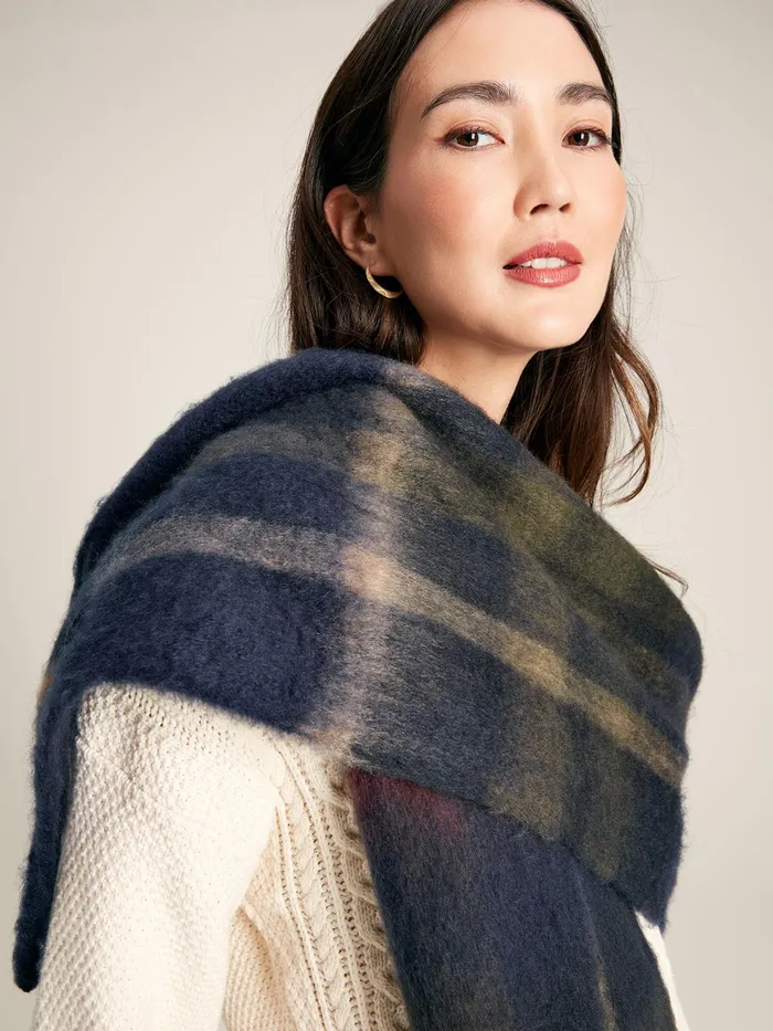 Joules Folley 8211 Navy Warm Handle Scarf Women Scarves