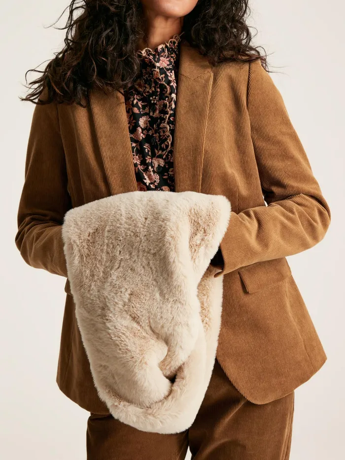 Joules Nelle 8211 Oatmeal Faux Fur Snood Scarf Women Scarves