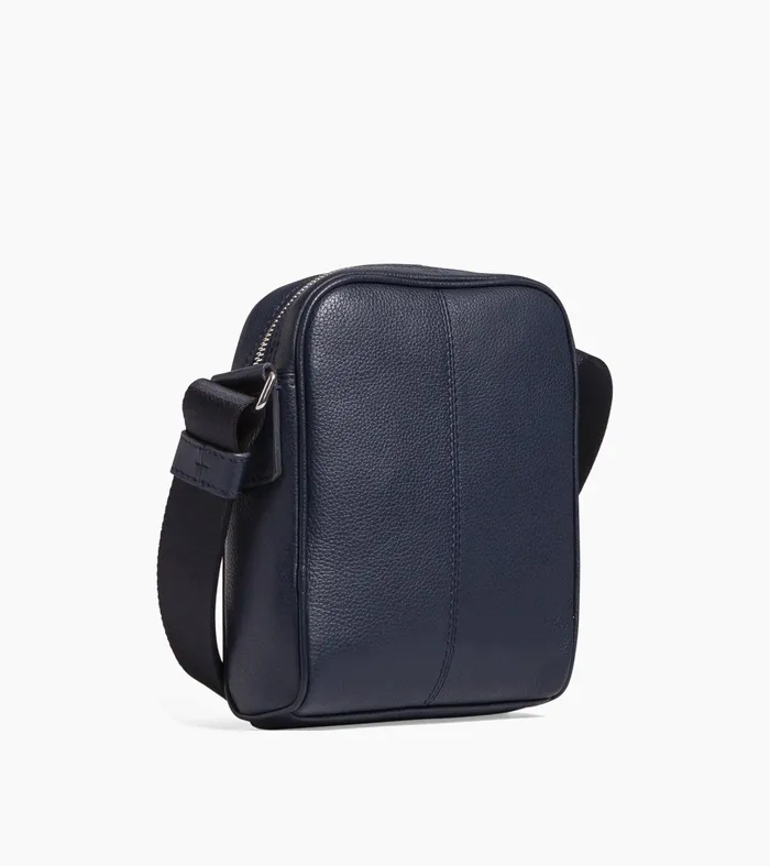 Le Tanneur Crossbody Bags Men Small Cross Body Bag In Grained Leather Twilight Blue