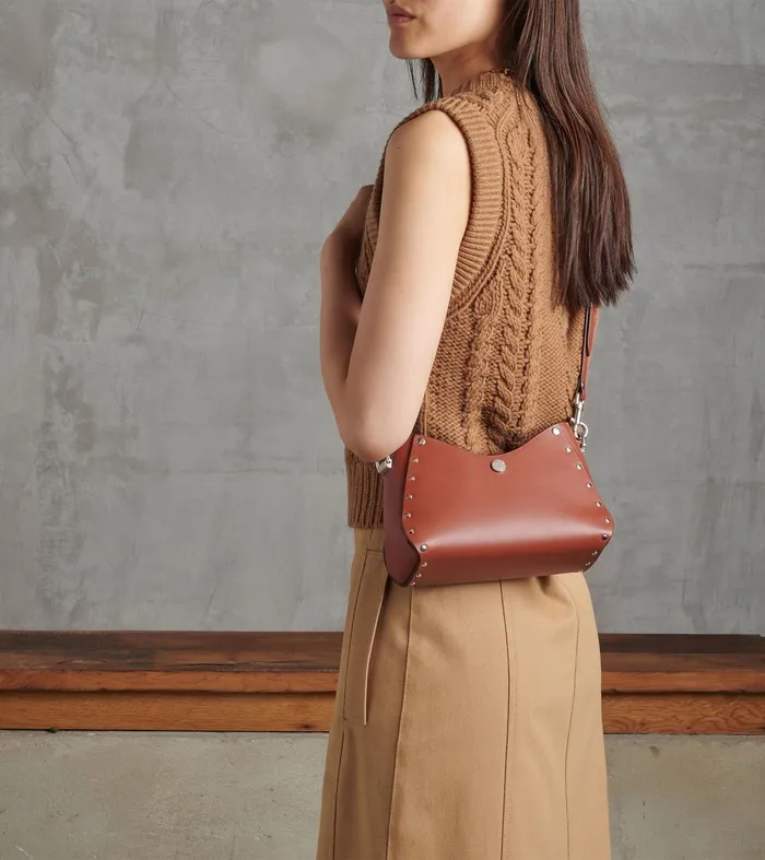 Le Tanneur Crossbody Bags Women Small Baguette Bag In Smooth Leather Mahogany Brown
