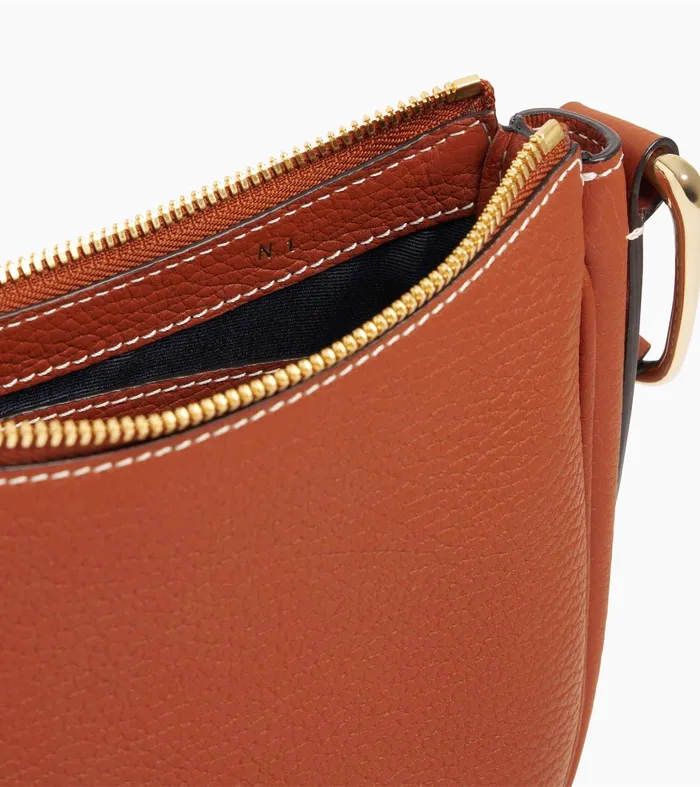 Le Tanneur Crossbody Bags Women Small Shoulder Bag In Grained Leather Mahogany Brown