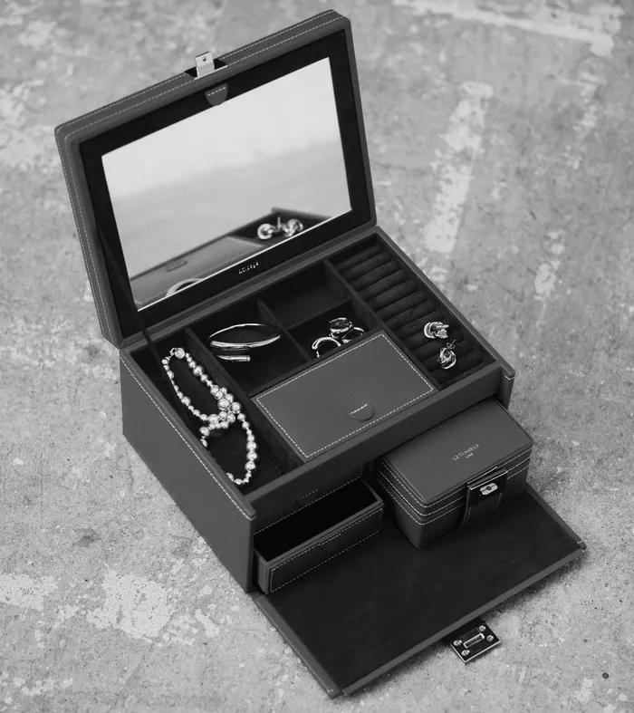 Le Tanneur Jewelry and Watch Boxes Women Large Jewellery Box Black