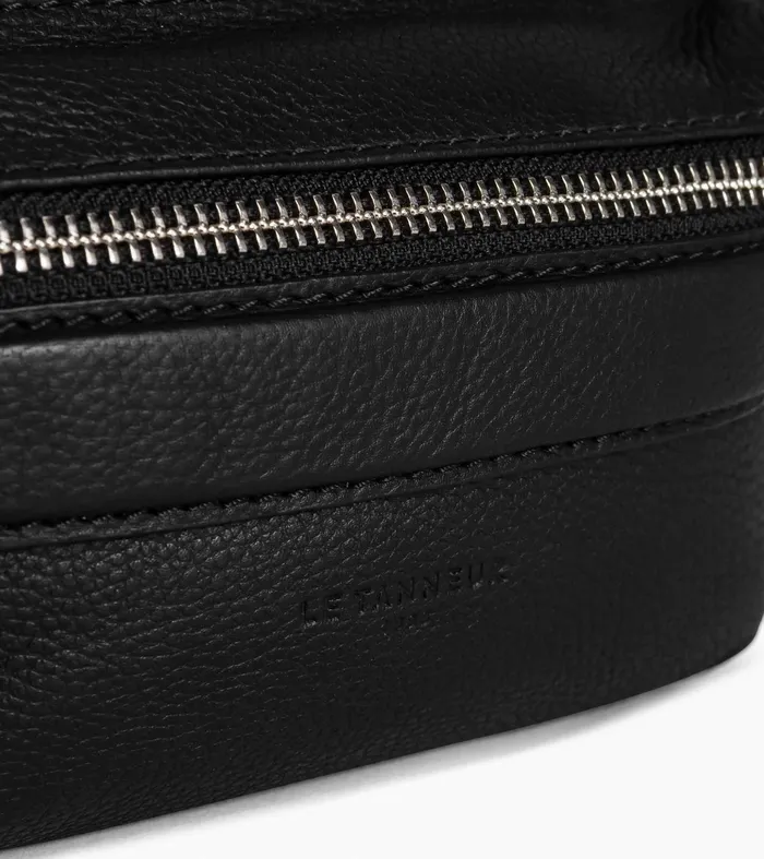 Le Tanneur Pouches and Belt Bags Men Fanny Pack In Grained Leather Black