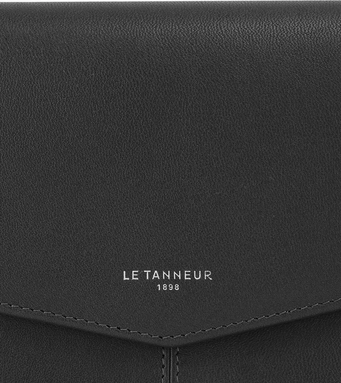 Le Tanneur Wallets Women Flap Organizer Wallet In Smooth Leather Black