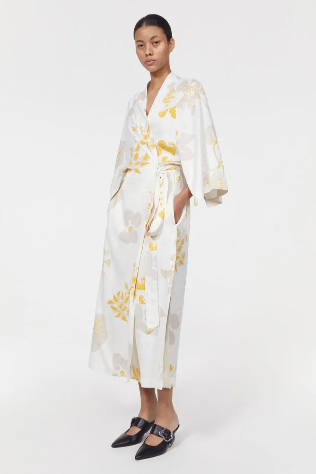 Mabelin Cape Leaf Off White Women Rodebjer Dresses and Caftans