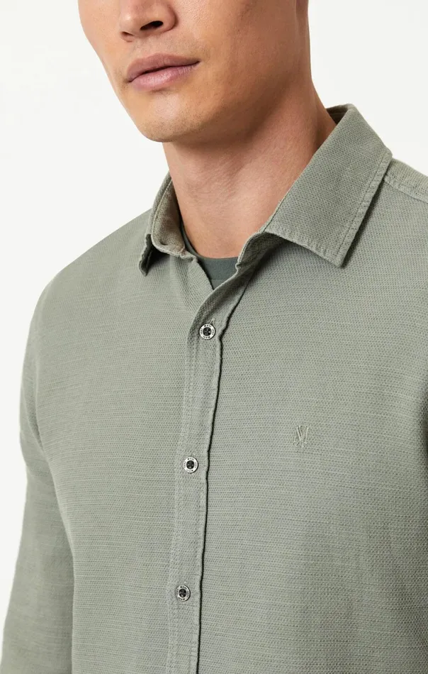 Men Button UpLong Sleeve Shirt In Shadow Mavi Jeans TShirts Men Button UpLong Sleeve Shirt In Shadow Mavi Jeans TShirts