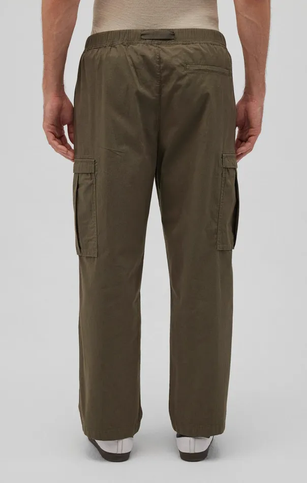 Men Cargo Pants In Grape Leaf Mavi Jeans Pants Men Cargo Pants In Grape Leaf Mavi Jeans Pants
