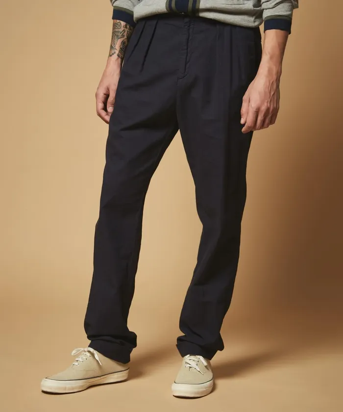 Men Hartford Pants Navy Houndstooth Pleated Pants