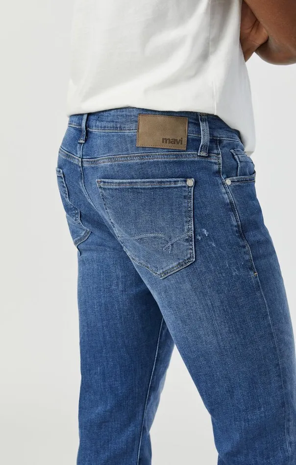 Men Marcus Slim Straight Leg Jeans In Mid Foggy Feather Blue Mavi Jeans Denim