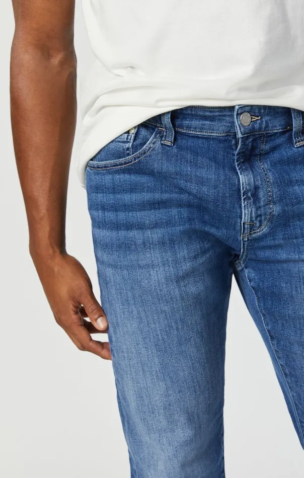 Men Marcus Slim Straight Leg Jeans In Mid Foggy Feather Blue Mavi Jeans Denim