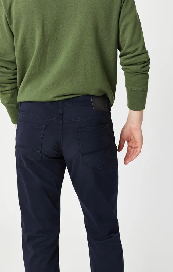 Men Matt Relaxed Straight Leg In Dark Navy Twill Mavi Jeans Pants