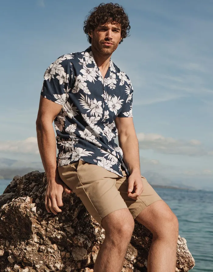 Men Midnight Blue Floral Short Sleeve Shirt Midnight Blue Threadbare Shirts Men Midnight Blue Floral Short Sleeve Shirt Midnight Blue Threadbare Shirts