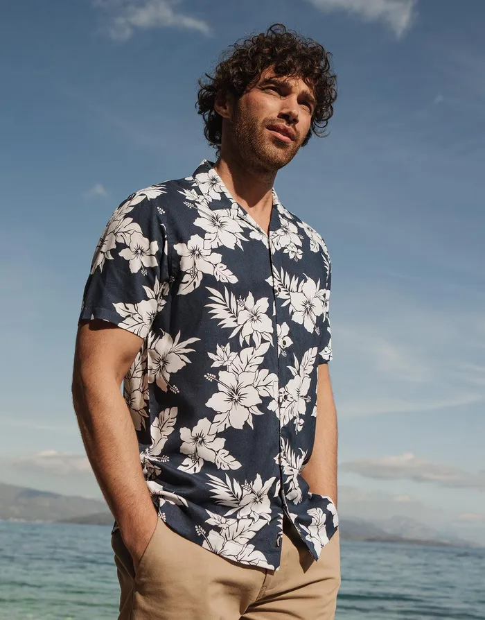 Men Midnight Blue Floral Short Sleeve Shirt Midnight Blue Threadbare Shirts Men Midnight Blue Floral Short Sleeve Shirt Midnight Blue Threadbare Shirts