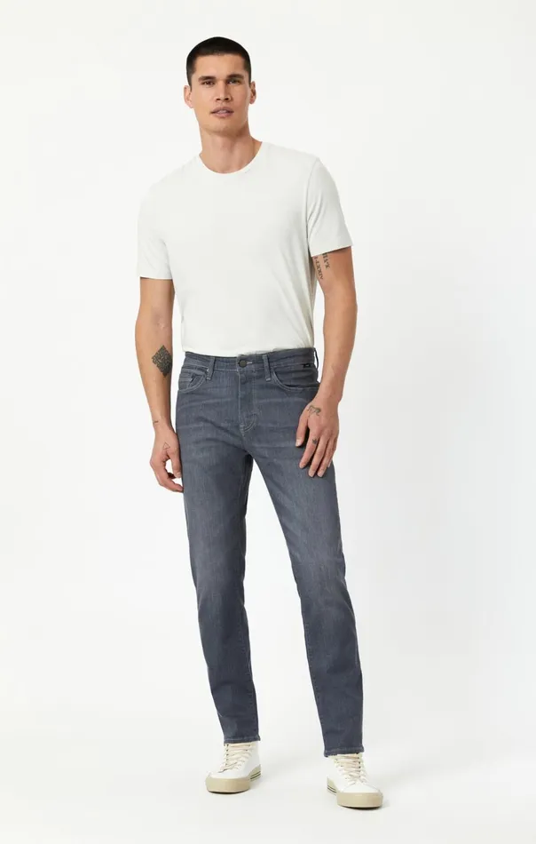 Men Steve Athletic Fit Jeans In Light Grey Mavi Jeans Denim
