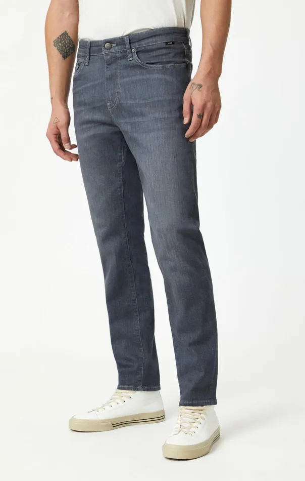 Men Steve Athletic Fit Jeans In Light Grey Mavi Jeans Denim Men Steve Athletic Fit Jeans In Light Grey Mavi Jeans Denim