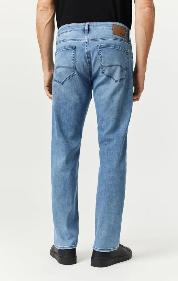 Men Zach Straight Leg In Light Tonal Brushed Supermove Mavi Jeans Denim Men Zach Straight Leg In Light Tonal Brushed Supermove Mavi Jeans Denim