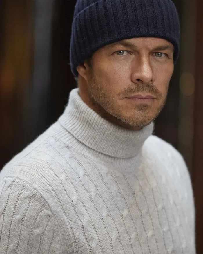 NPeal Hats Men Chunky Ribbed Cashmere Hat In Navy Blue