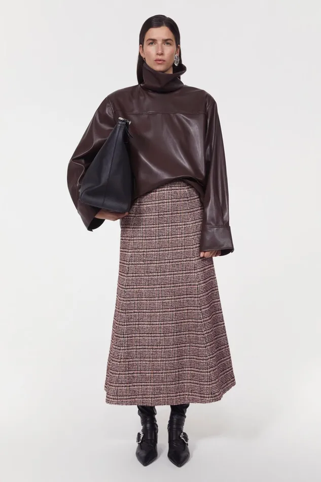 Neneh Boucle Skirt Rosa Women Rodebjer Sets and Suits