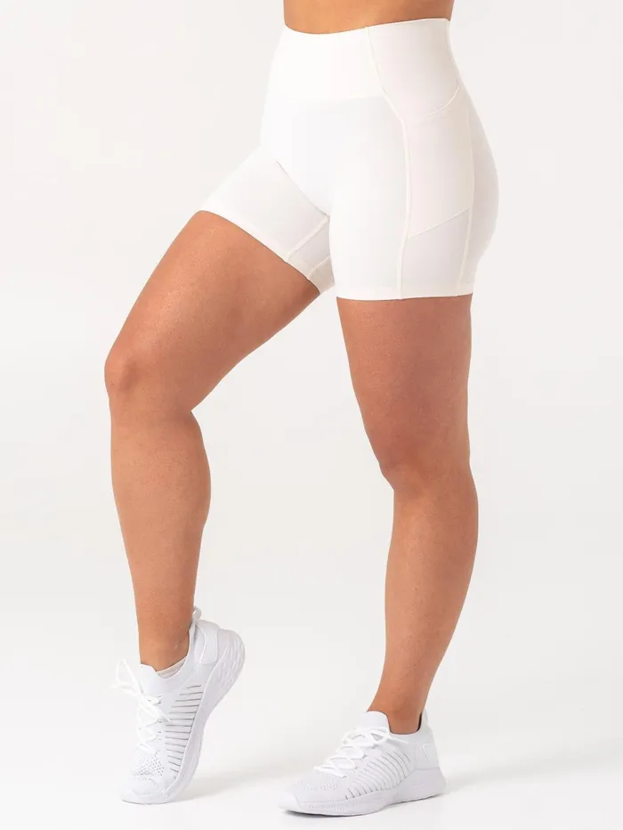NKD Pocket Shorts 8211 Off White Women Ryderwear Gym Shorts