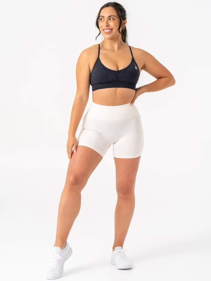 NKD Pocket Shorts 8211 Off White Women Ryderwear Gym Shorts