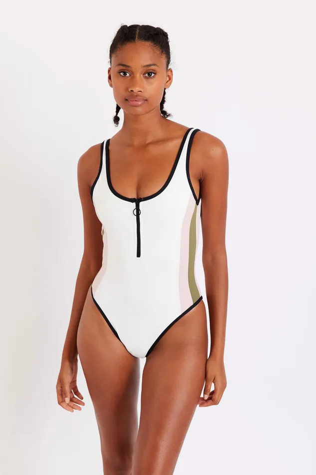 One Piece Khaki 8211 ULTIMATE PLAYER Khaki Women Banana Moon A Cup