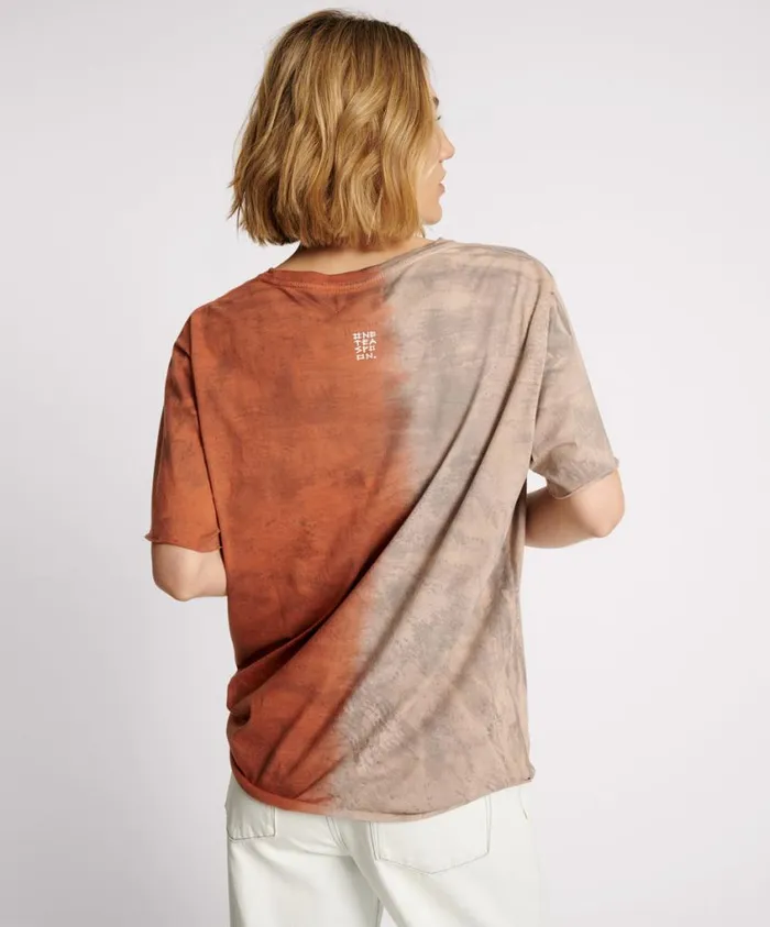 One Teaspoon Graphic Tees Women Good Vibes Only Oversized Hand Dyed Tee