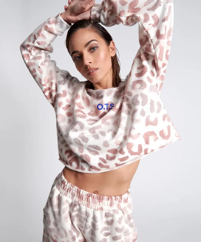 One Teaspoon Hoodies And Sweats Women OTS Commuter Crop Sweater Pink