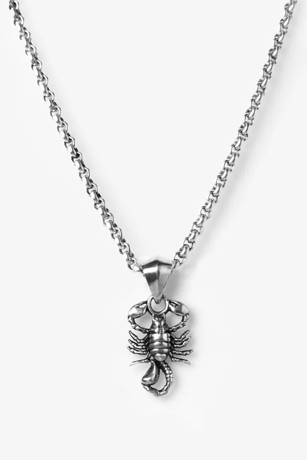 OTHER 0925 MENWOMEN XL Scorpion Pendant Necklace Silver